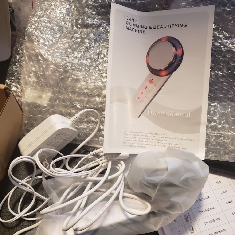 New Slimming and Beautifying Machine.  EMS+Infrared_Ultrasonic
